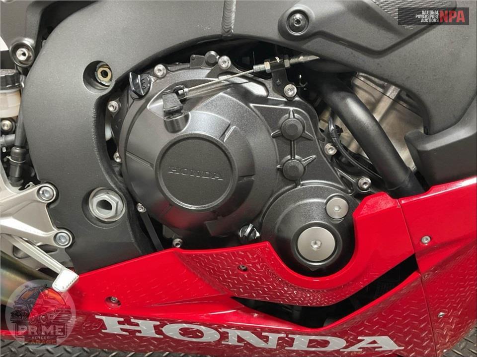 2022 Honda CBR1000RR — фото 7