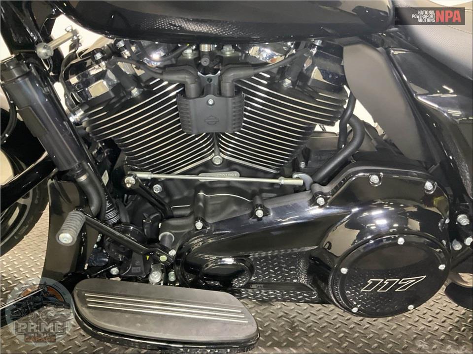 2025 Harley-Davidson FLHX STREET GLIDE — фото 7