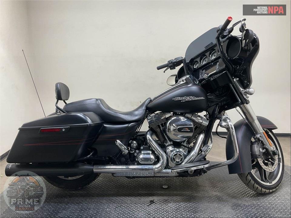 2014 Harley-Davidson FLHXS STREET GLIDE — фото 1