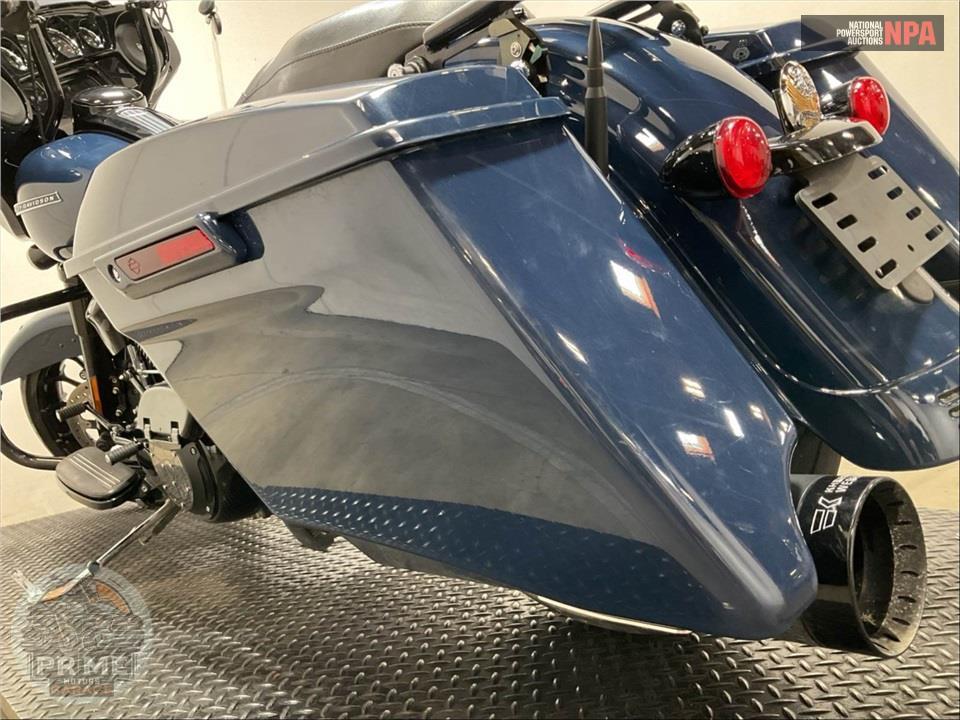 2019 Harley-Davidson FLHXS STREET GLIDE SPECIAL — фото 19