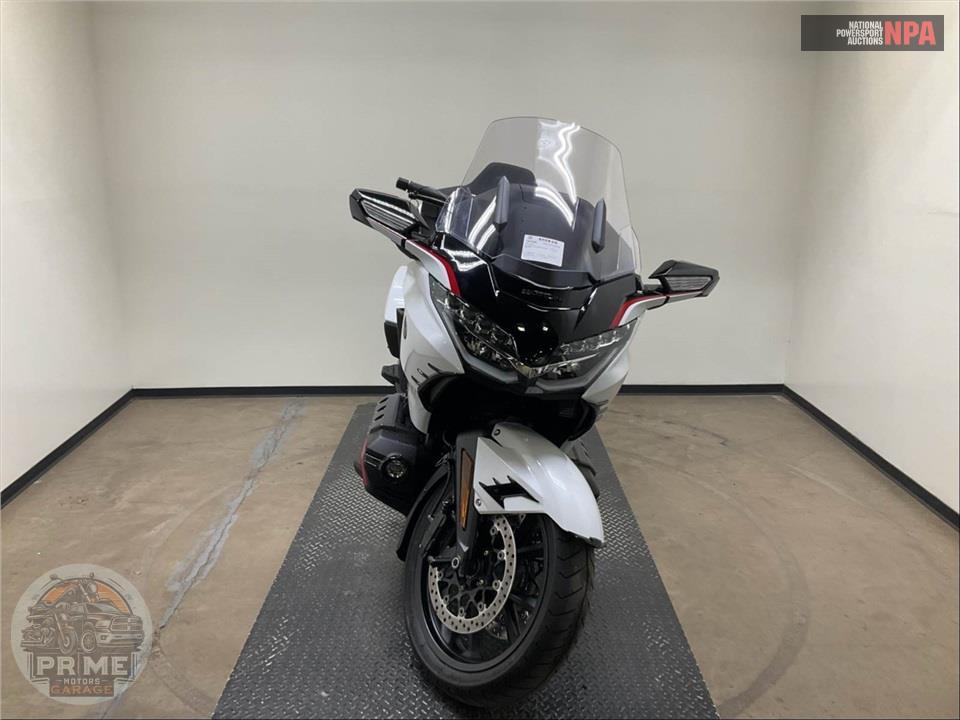2024 Honda GL1800DA GOLDWING TOUR AIR BAG DCT — фото 2
