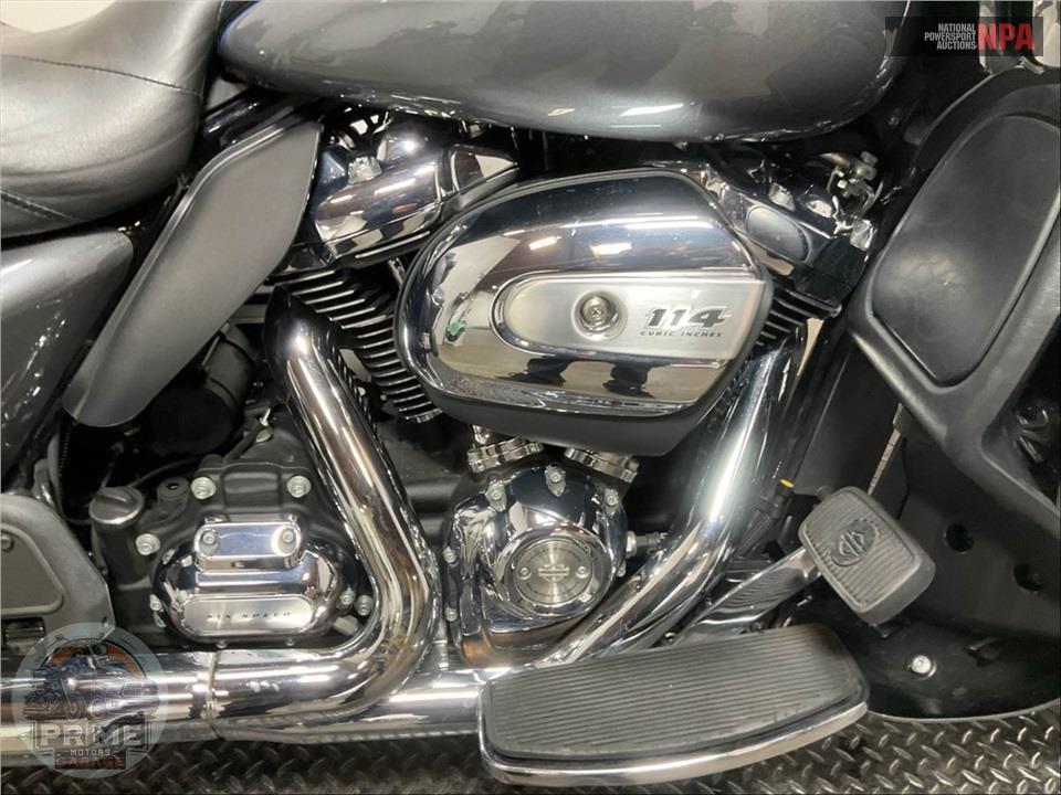 2022 Harley-Davidson FLTRK ROAD GLIDE LIMITED — фото 6