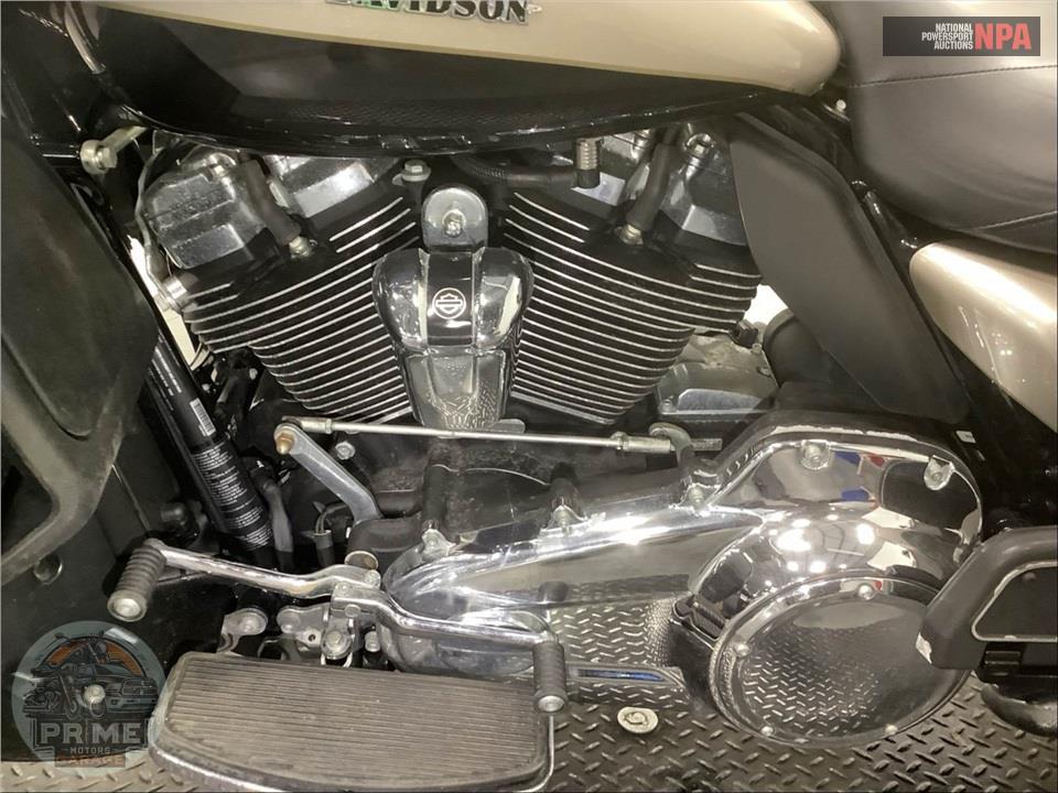 2018 Harley-Davidson FLHTK ULTRA LIMITED — фото 7