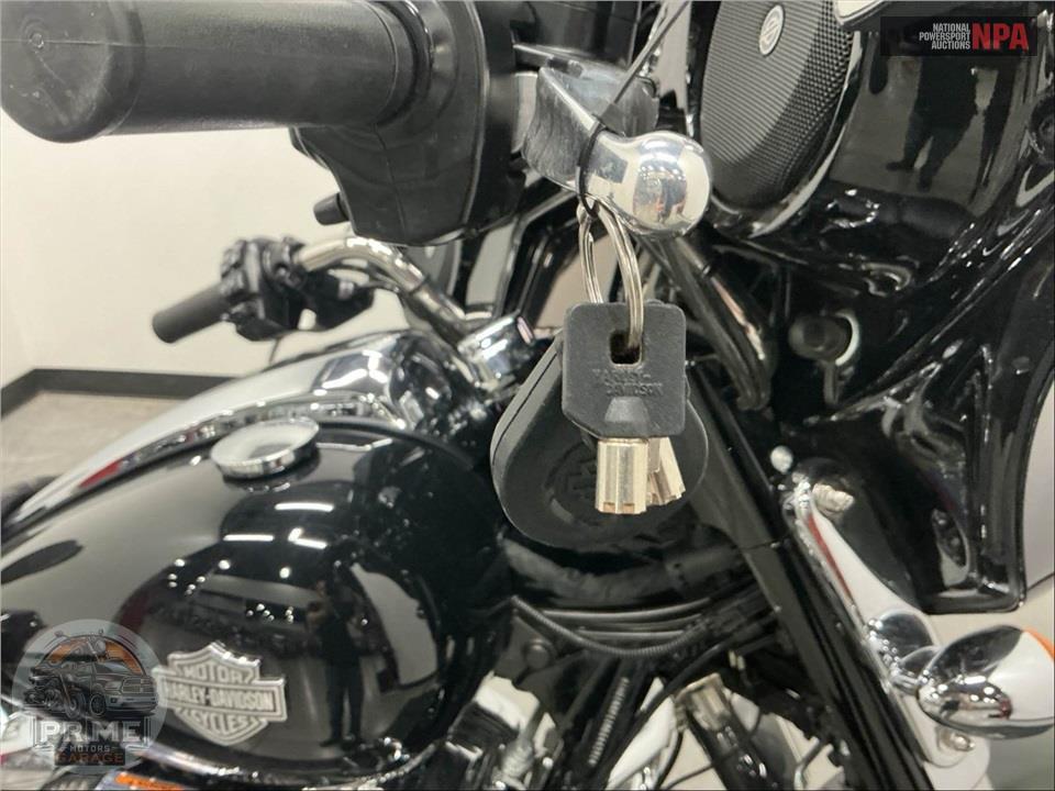 2021 Harley-Davidson FLHXS STREET GLIDE SPECIAL — фото 11