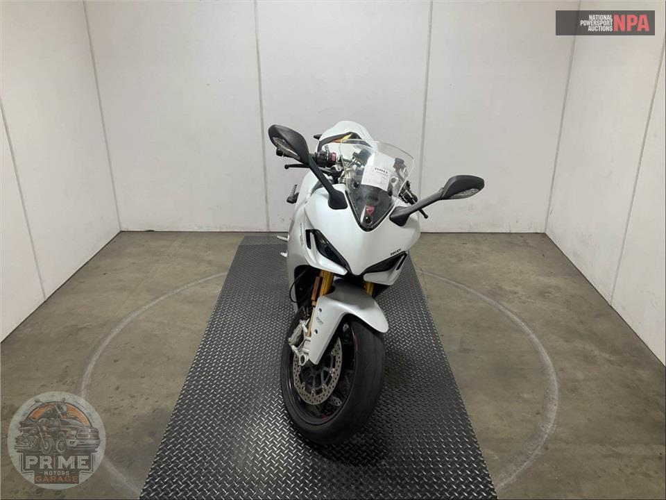 2021 Ducati SUPERSPORT 950 S — фото 2