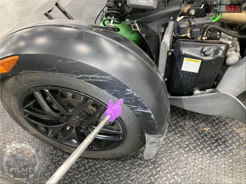 2012 Can-Am SPYDER RS-S SE5 — фото 21