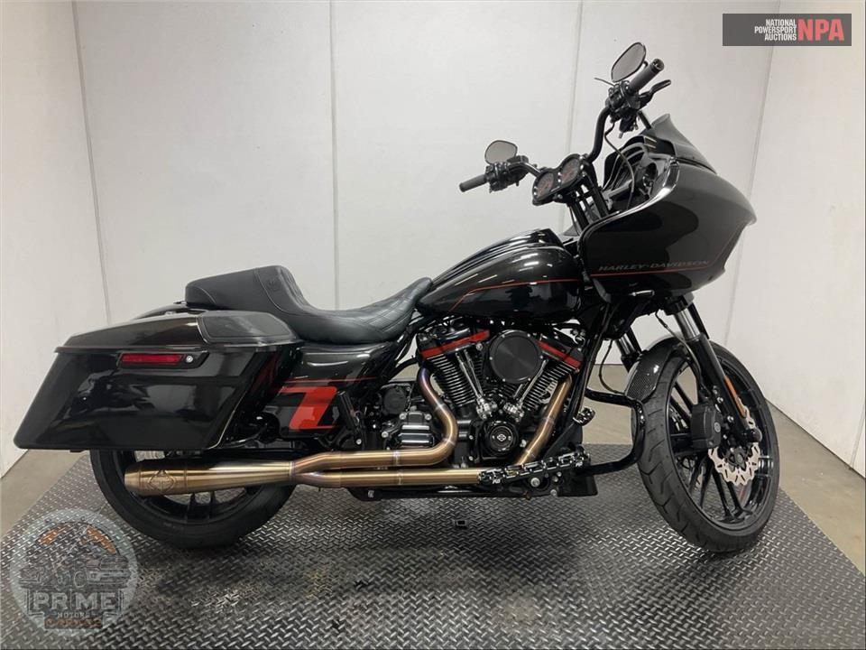 2018 Harley-Davidson FLTRXSE CVO ROAD GLIDE — фото 1