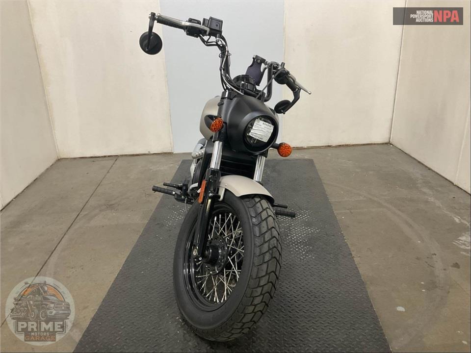 2023 Indian Motorcycle SCOUT BOBBER TWENTY — фото 2