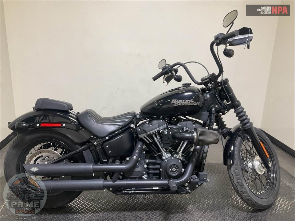 2019 Harley-Davidson FXBB STREET BOB — фото 1