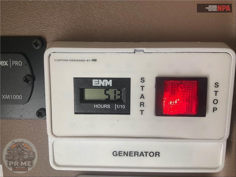 2014 Jayco M-29 MV FORD E450 - GREYHAWK SERIES — фото 44