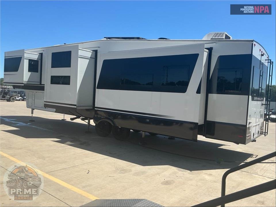 2025 Brinkley Rv M-3610 - MODEL Z FIFTH WHEEL SERIES — фото 3