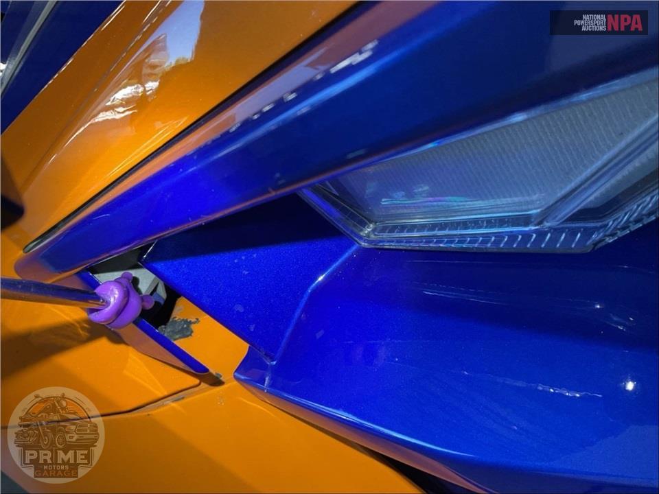 2021 Polaris SLINGSHOT R AUTODRIVE — фото 14