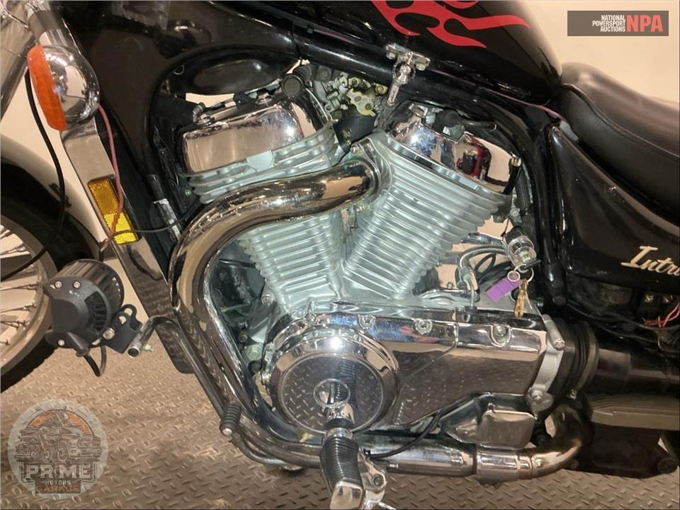 1988 Suzuki VS750GLPJ INTRUDER — фото 7