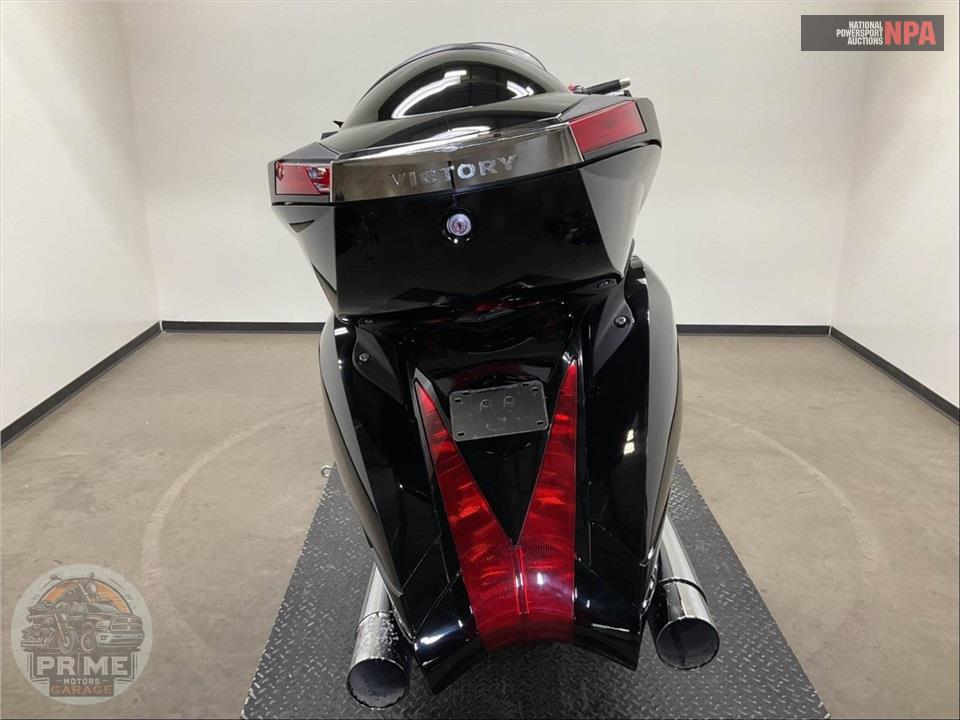 2013 Victory Motorcycles VISION TOUR — фото 4
