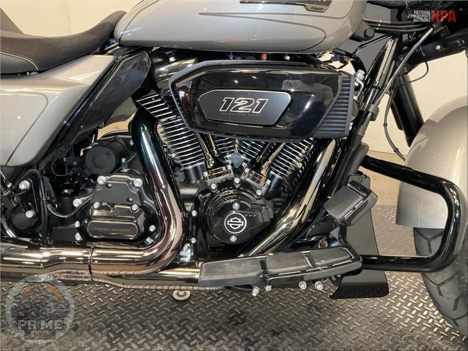 2023 Harley-Davidson FLHXSE CVO STREET GLIDE — фото 6