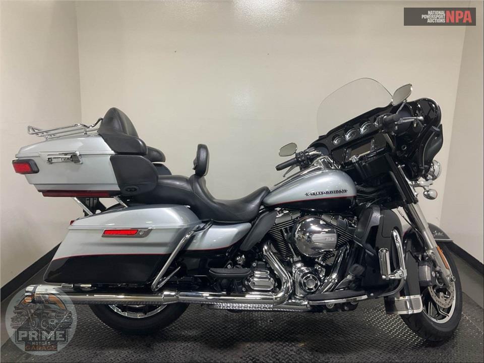2015 Harley-Davidson FLHTK ELECTRA GLIDE ULTRA LIMITED — фото 1