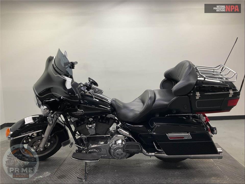 2008 Harley-Davidson FLHTCU ULTRA CLASSIC ELECTRA GLIDE — фото 3