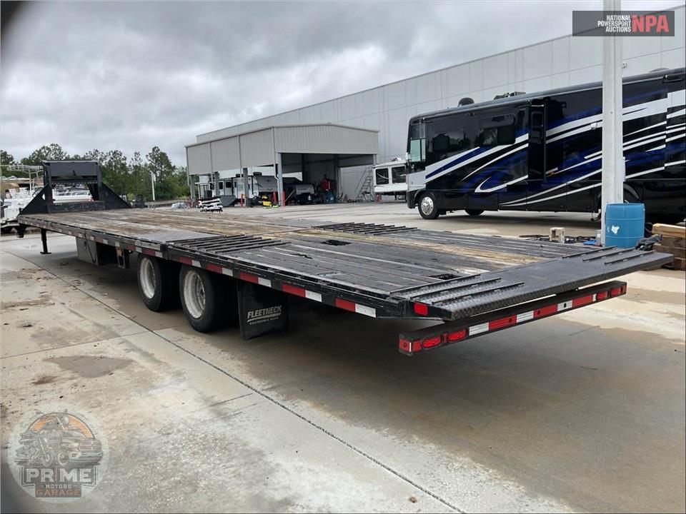 2021 Diamond C Trailers GOOSENECK TRAILER — фото 3