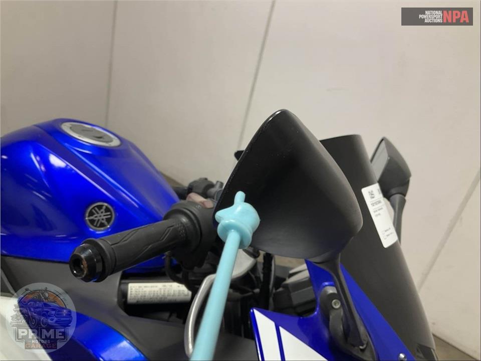 2016 Yamaha YZF-R3 — фото 27