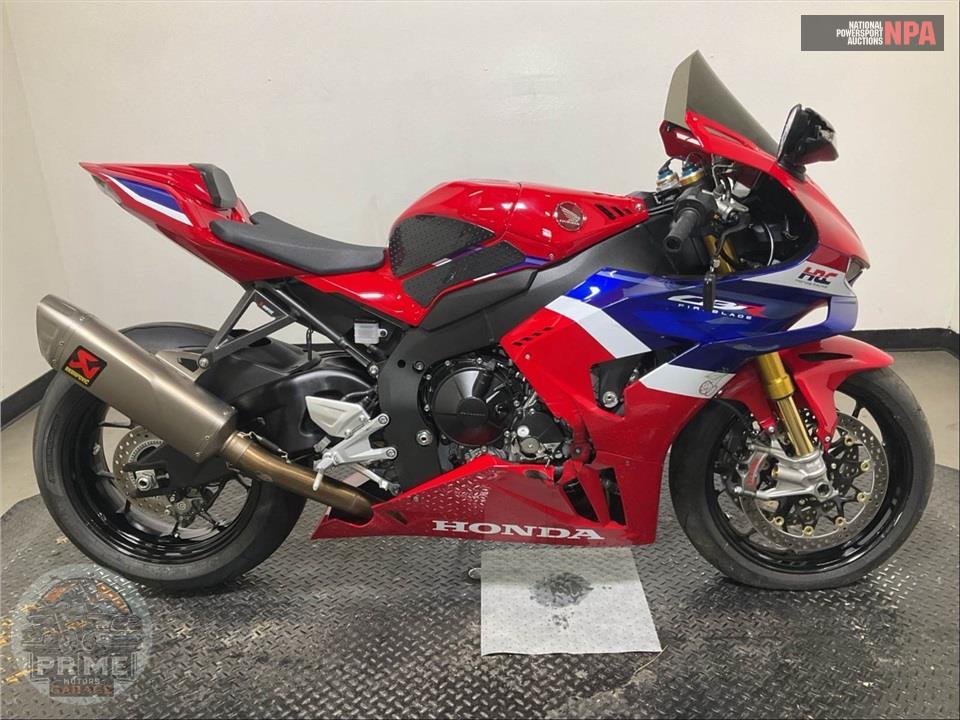 2025 Honda CBR1000RR-R FIREBLADE SP — фото 1