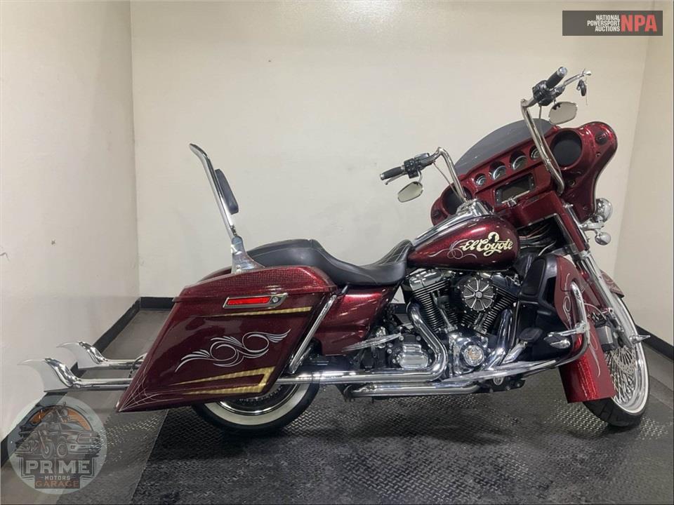 2016 Harley-Davidson FLHTK ELECTRA GLIDE ULTRA LIMITED — фото 1