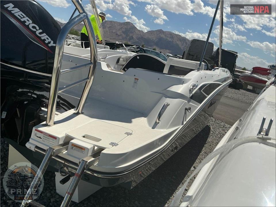 2024 Hurricane Boat SS 205(*) SUNDECK SPORT SERIES L=21/E=1 150HP MERC OB — фото 4