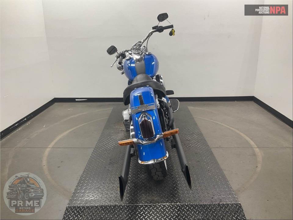 2018 Harley-Davidson FLDE DELUXE — фото 4