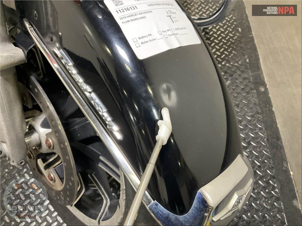 2015 Harley-Davidson FLHR ROAD KING — фото 16