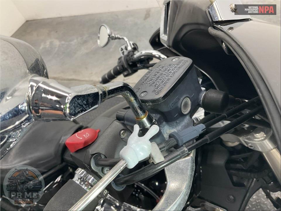 2015 Yamaha XVS13CTFF V STAR 1300 DELUXE (RAVEN) — фото 28