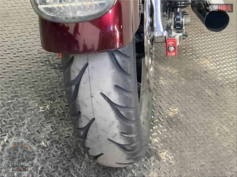 1999 Harley-Davidson FXR3 — фото 18
