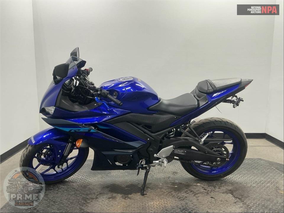 2024 Yamaha YZF-R3 — фото 3