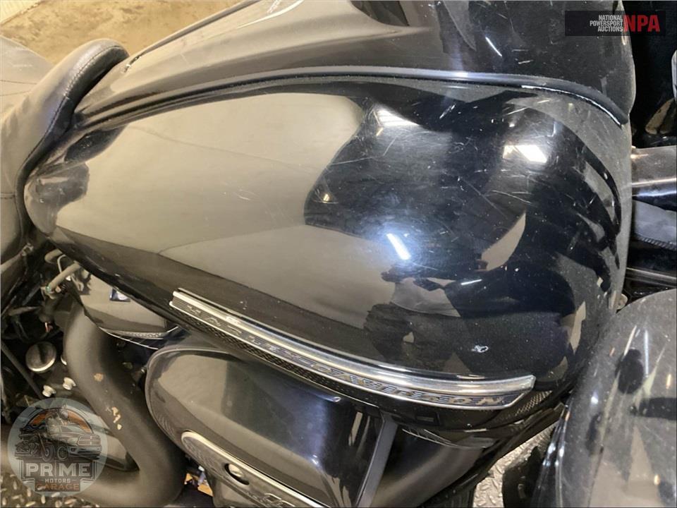 2019 Harley-Davidson FLTRXS ROAD GLIDE SPECIAL — фото 35