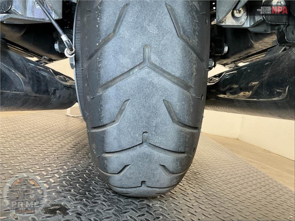 2017 Harley-Davidson FLHTKL ULTRA LIMITED LOW — фото 25