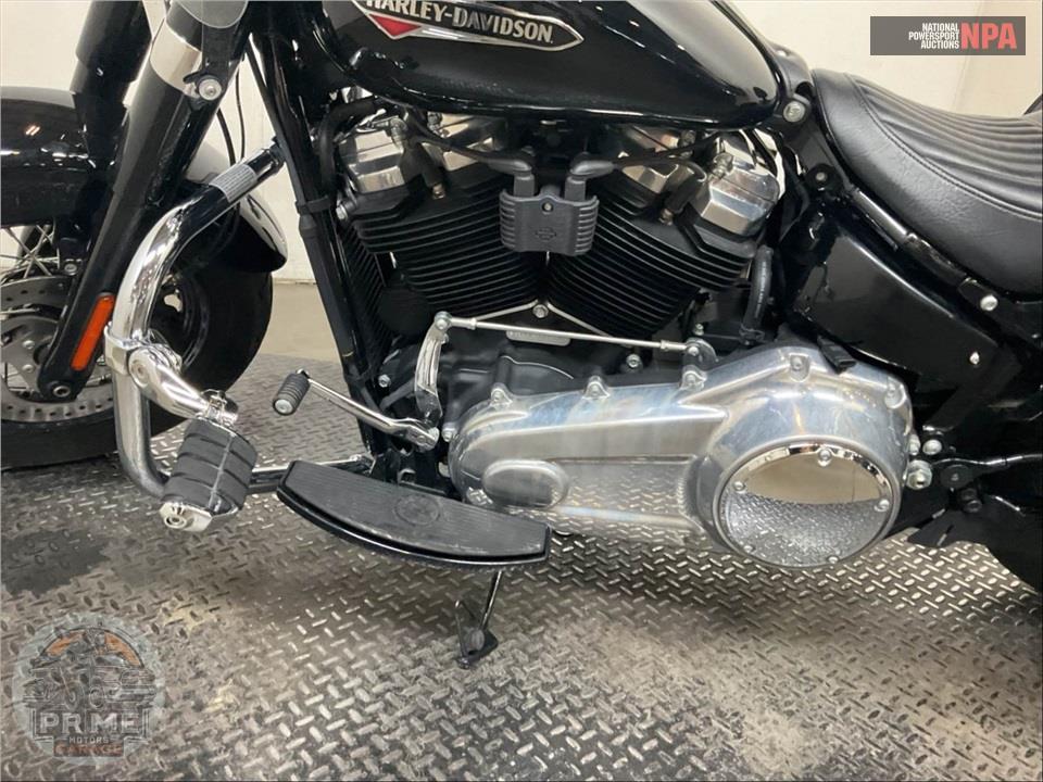 2018 Harley-Davidson FLSL SOFTTAIL SLIM — фото 7