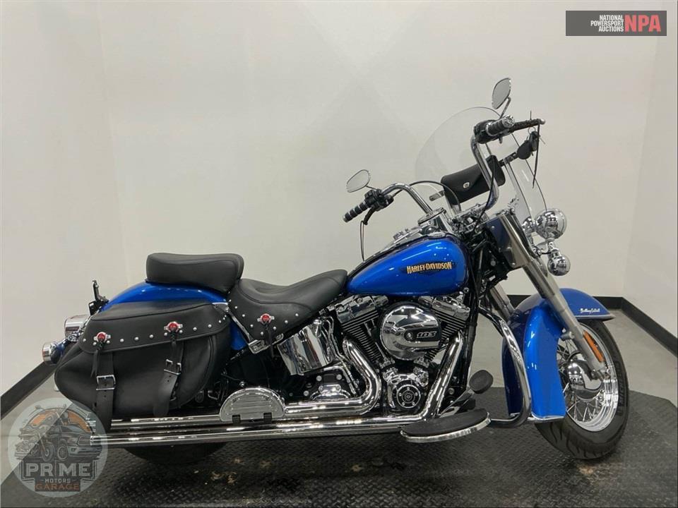 2017 Harley-Davidson FLSTC HERITAGE SOFTAIL CLASSIC — фото 1