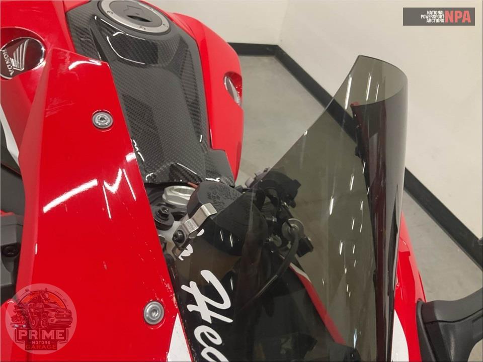 2017 Honda CBR1000RRH — фото 17