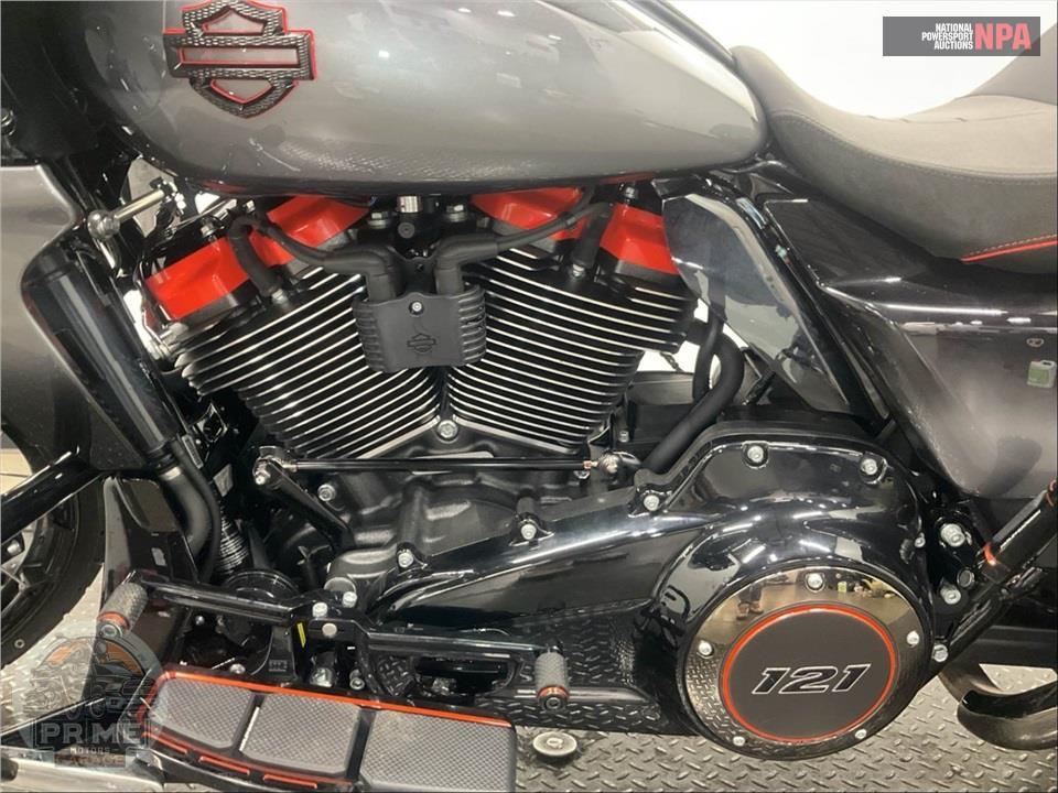 2025 Harley-Davidson FLTRXSE CVO ROAD GLIDE — фото 7