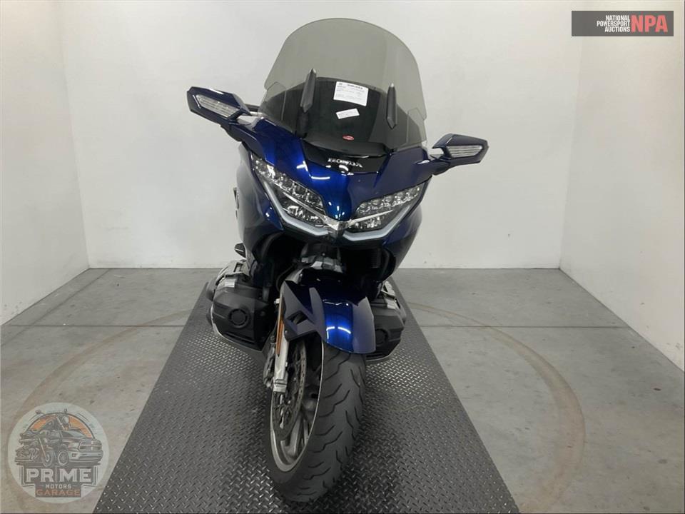 2018 Honda GL1800D GOLDWING TOUR DCT (BLUE) — фото 2