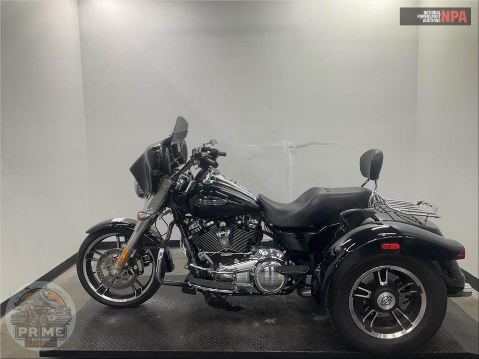 2019 Harley-Davidson FLRT FREEWHEELER — фото 3