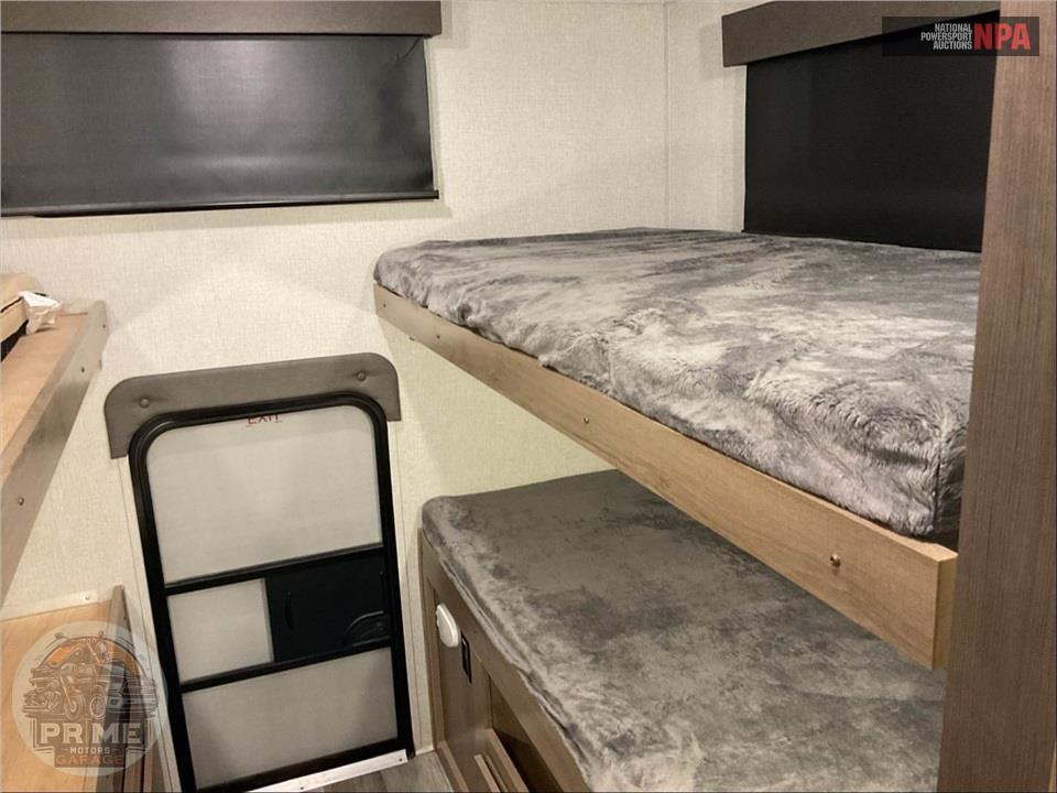 2023 Grand Design Recreational Vehicles M-25BHE - IMAGINE XLS SERIES — фото 12