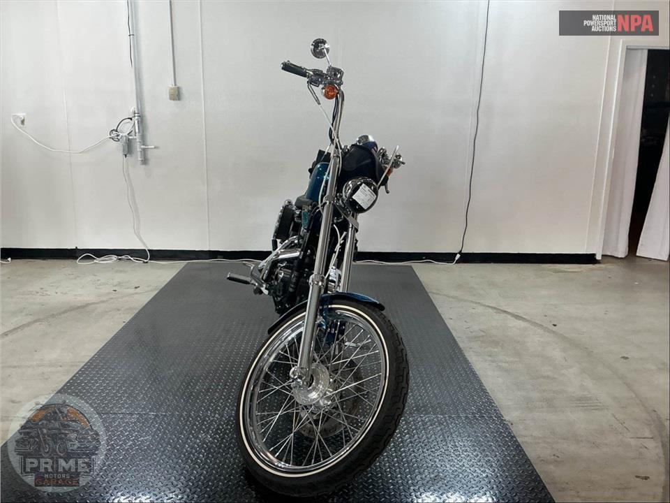 2015 Harley-Davidson XL1200V SEVENTY-TWO — фото 2