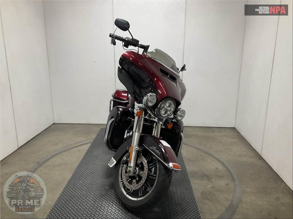 2014 Harley-Davidson FLHTK ELECTRA GLIDE ULTRA LIMITED — фото 2