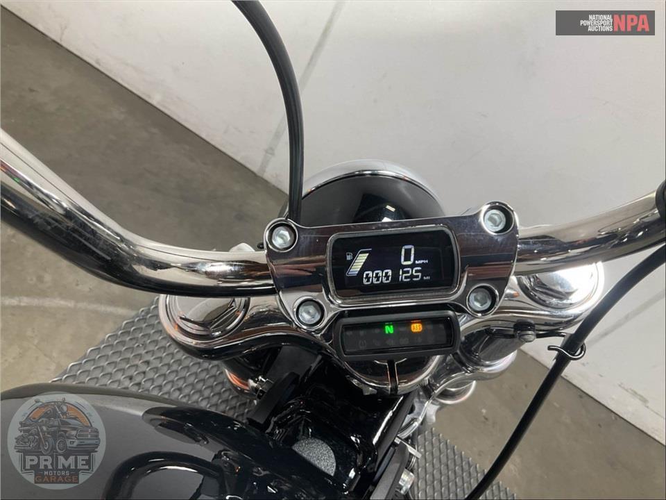 2023 Harley-Davidson FXST SOFTAIL STANDARD — фото 5