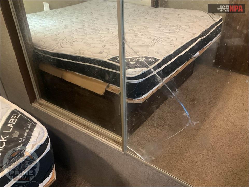 2017 Keystone Rv M-30 RLI COUGAR X-LITE SERIES — фото 23