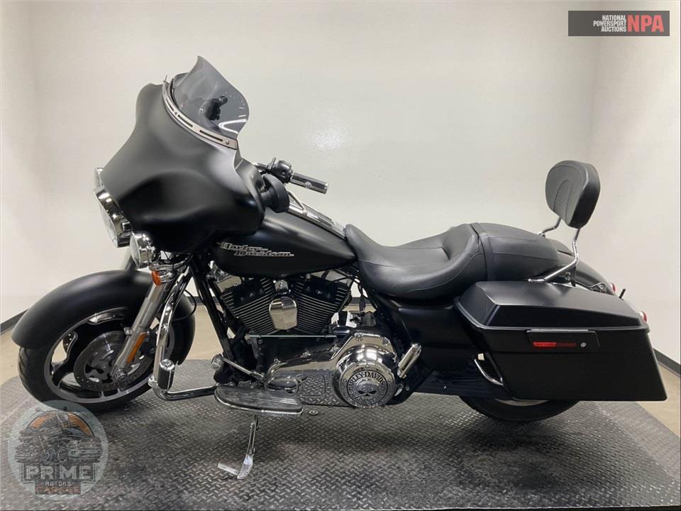 2013 Harley-Davidson FLHX STREET GLIDE — фото 3