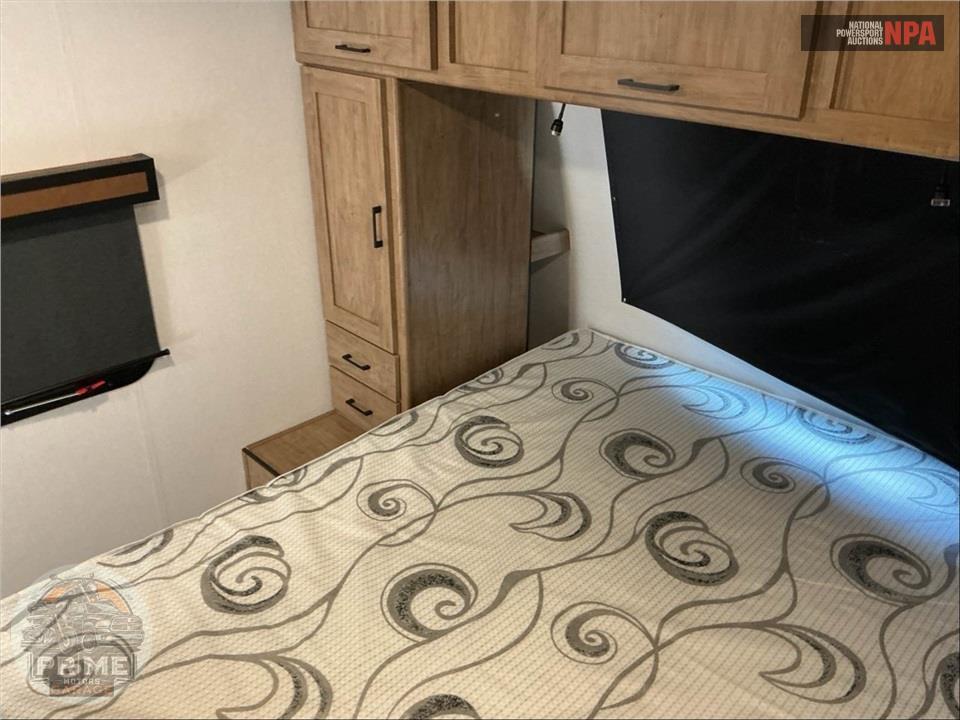2024 Coachmen By Forest River M-258 BHS FREEDOM EXPRESS ULTRA LITE SERIES — фото 14