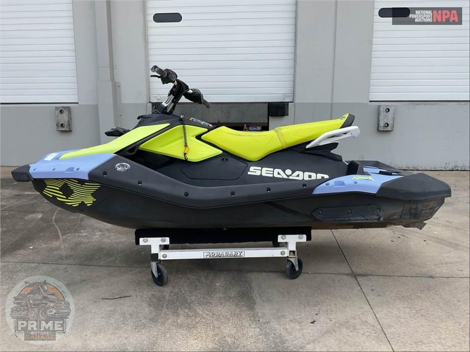 2024 Seadoo/Brp SPARK 3UP TRIXX — фото 3
