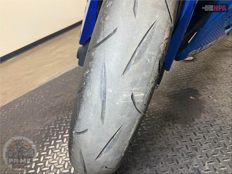 2024 Suzuki GSX800FRQM4 GSX-8R — фото 21