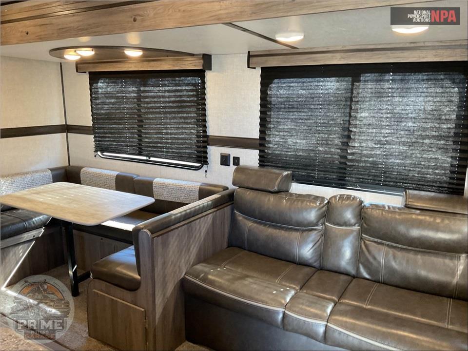 2021 Crossroads Rv M-328 SB ZINGER SERIES — фото 8