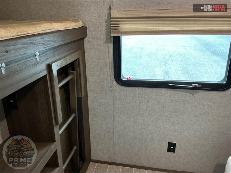 2020 Keystone Rv M-332 BH - LAREDO SERIES — фото 22
